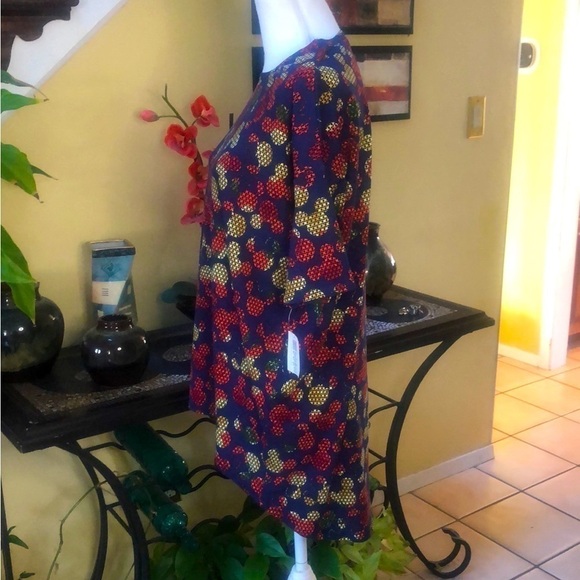 LuLaRoe Simply Comfortable Disney Mickey Mouse Head Irma Top Size X- Small NWT - Picture 7 of 13